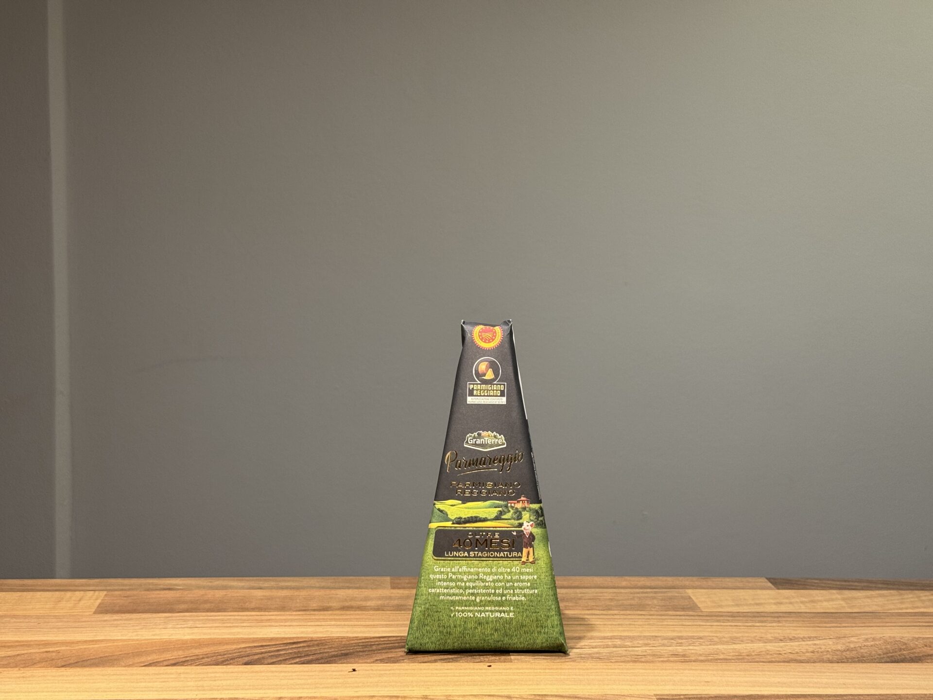 Parmigiano Reggiano 40 Mesi 200g – Premium parmazán